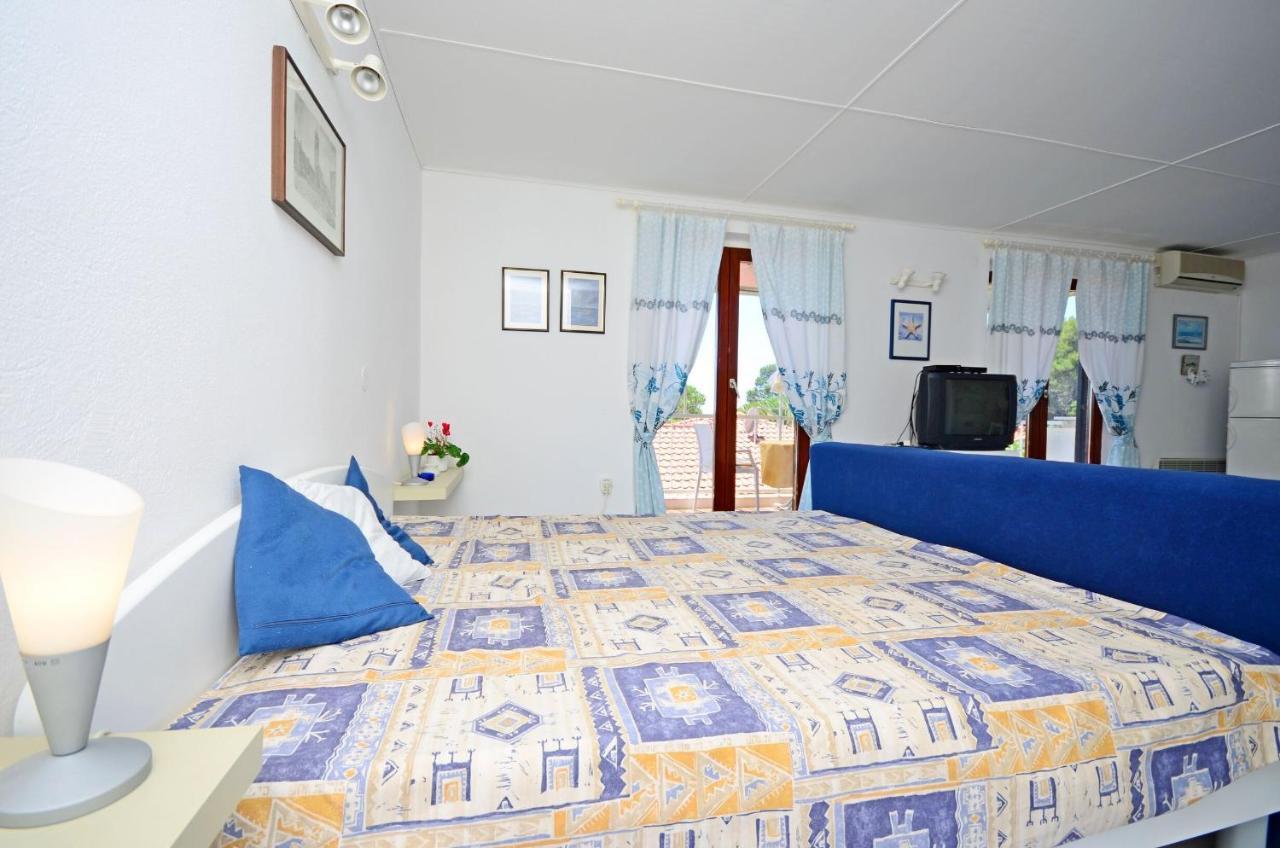 Apartment Dubravka Banjol Ngoại thất bức ảnh